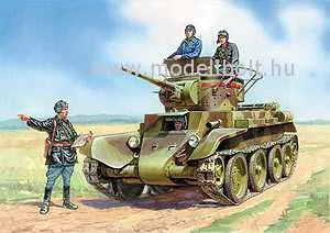 Zvezda - BT-7 Soviet Tank with Crew